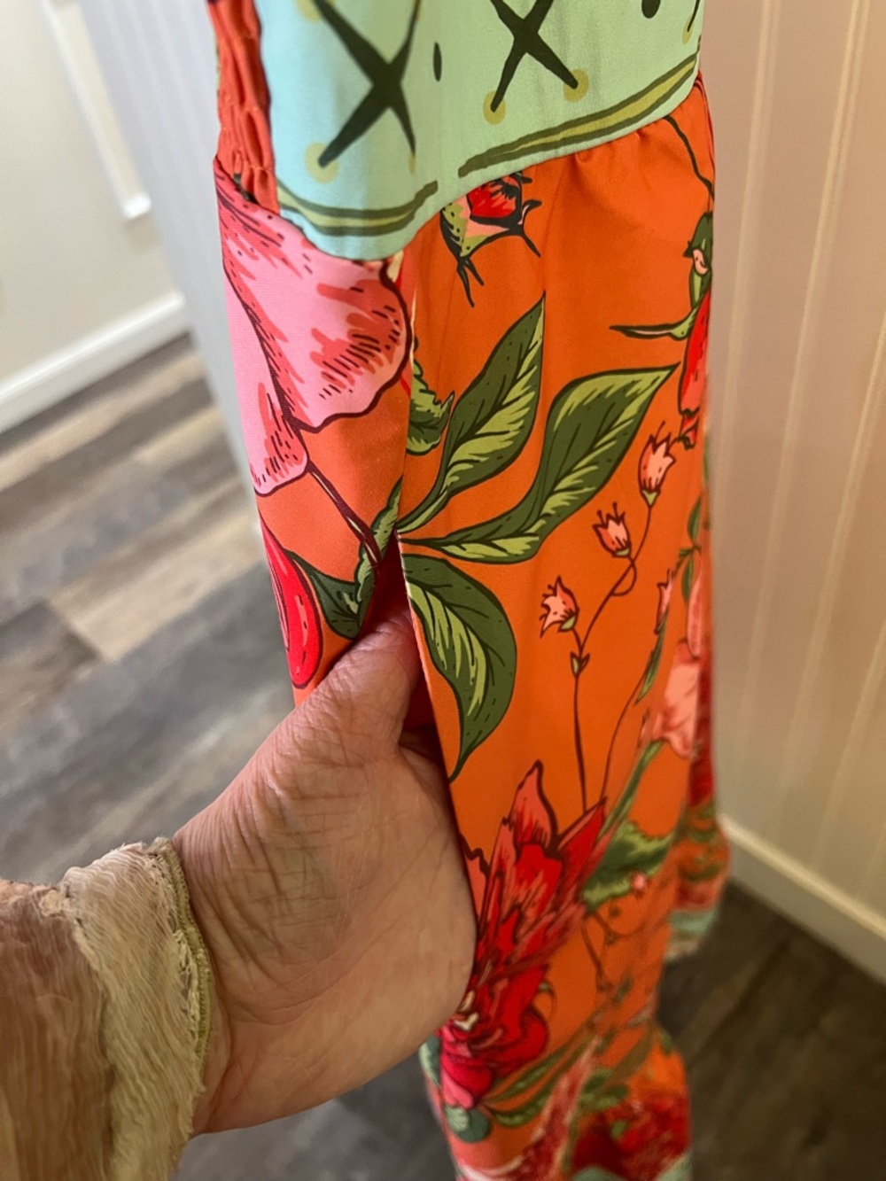 BloomChic Pink Maxi Dress with Coral and Light Turquoise Accents. Size 18/20 - Picture 3 of 11